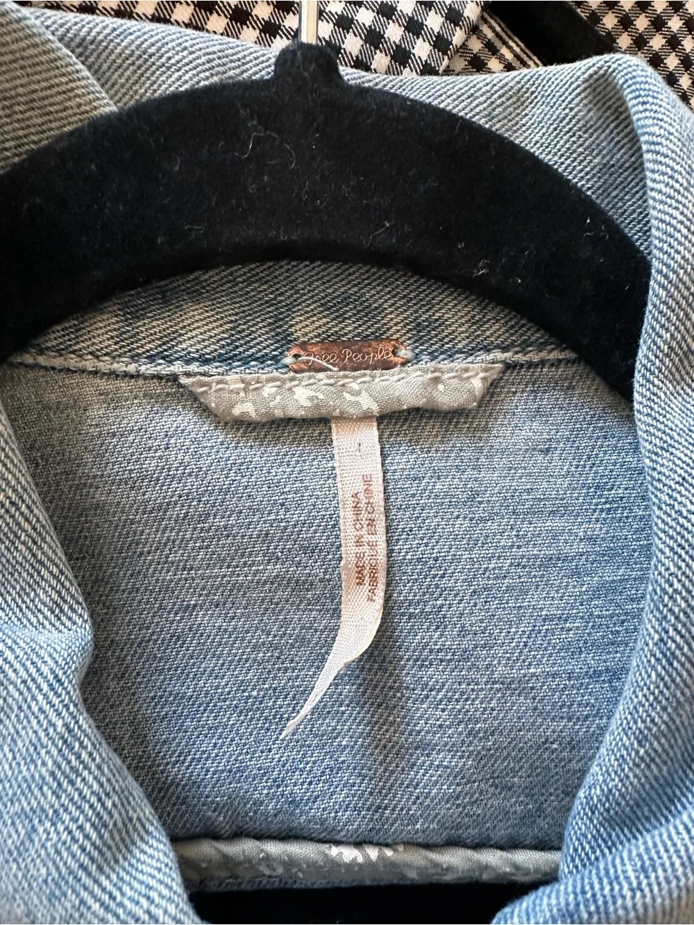 Free People Light Wash Denim Trucker Jacket - Picture 9 of 11